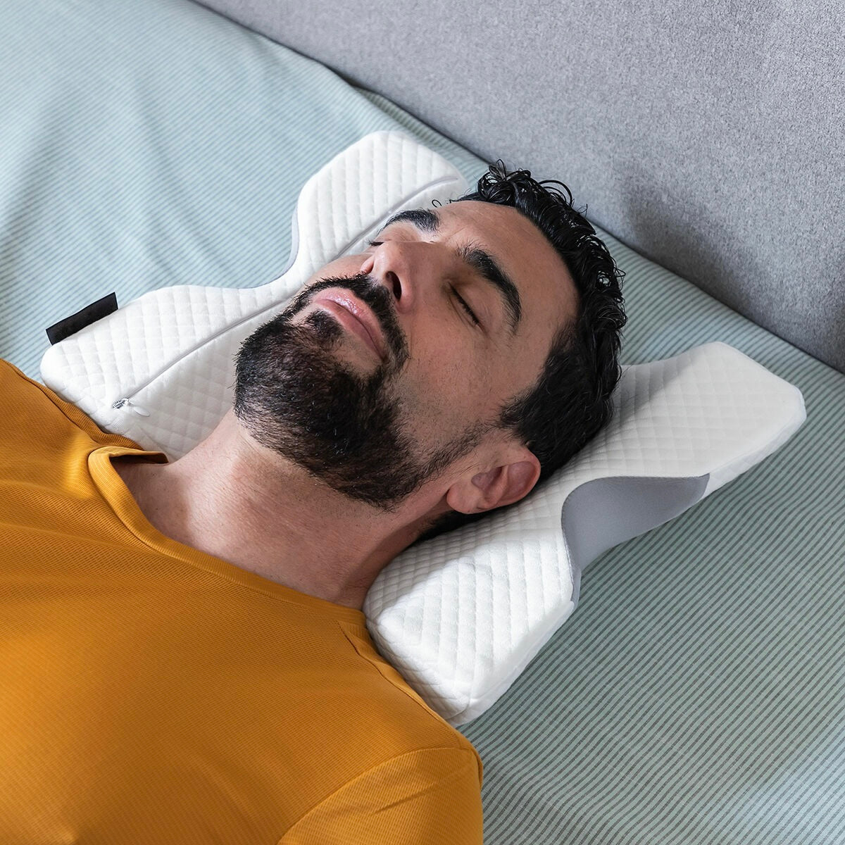 Oreiller à mémoire de forme ergonomique — oreiller