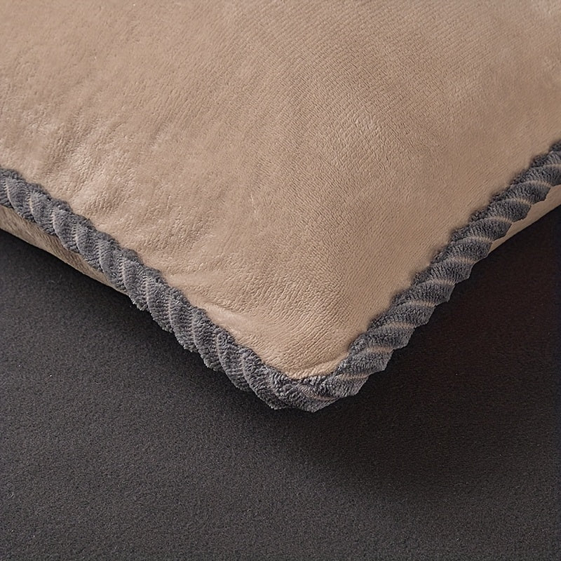 Oreiller (83), détail de la housse